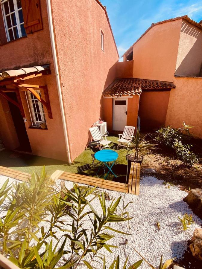 Mazet Dans Residence Avec Piscine Au Coeur Du Golfe De Saint-Tropez Cogolin Exteriér fotografie