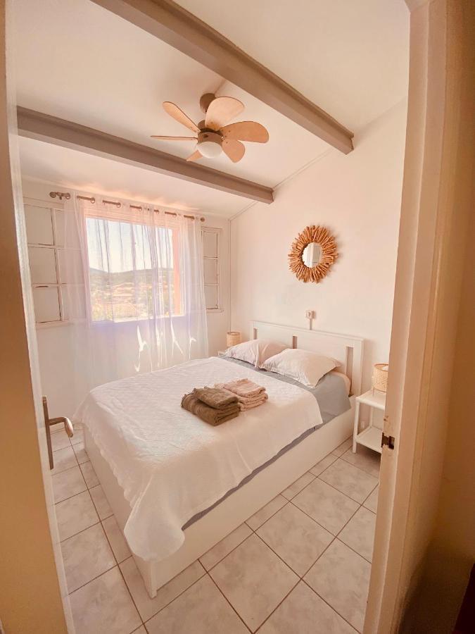 Mazet Dans Residence Avec Piscine Au Coeur Du Golfe De Saint-Tropez Cogolin Exteriér fotografie